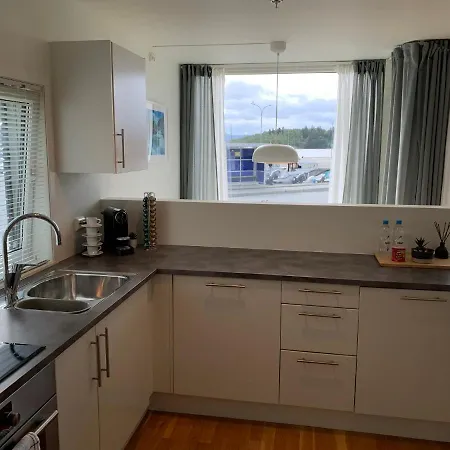 Modern In The Harbour Of Apartment